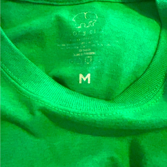 EUC Ivory Ella kelly green tie dye elephant short sleeve tshirt. Size medium. - Picture 4 of 4